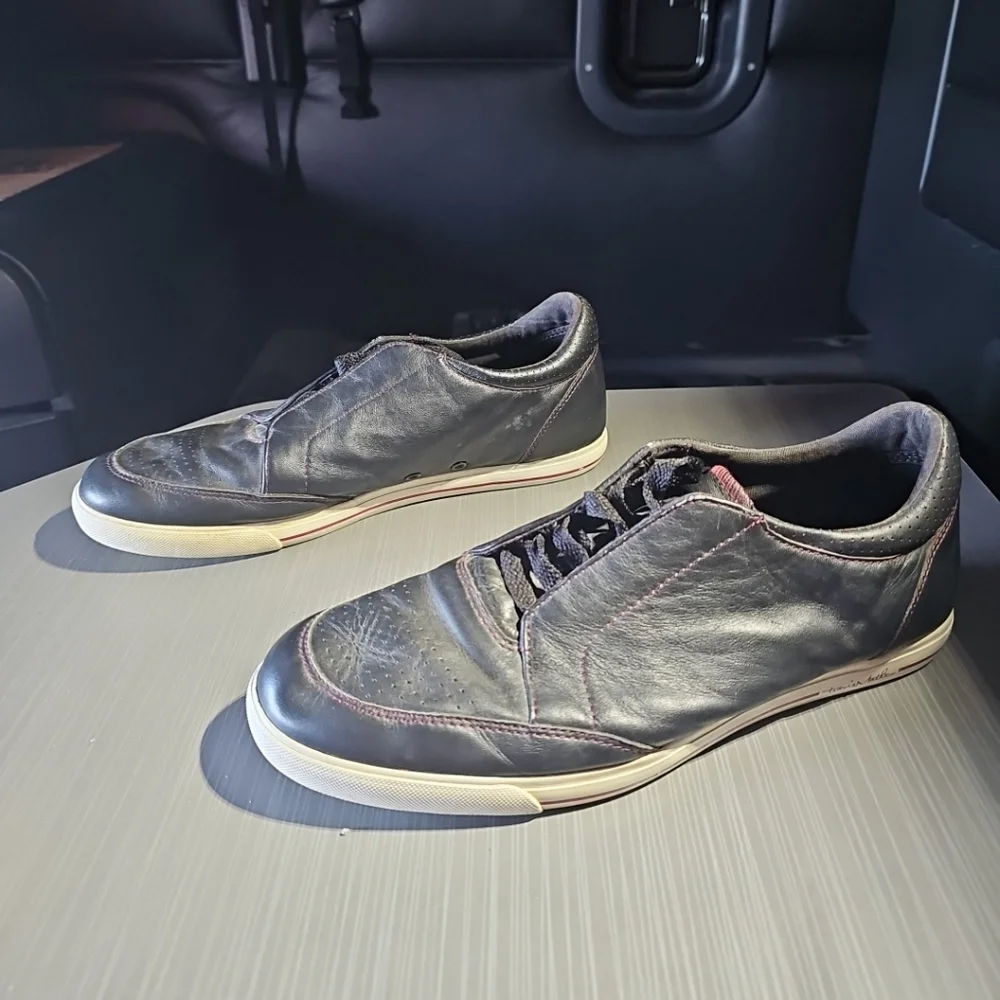 Travis Mathew Croskey Black Leather Golf Shoes Men's 11 Good PreOwned‎ Condition